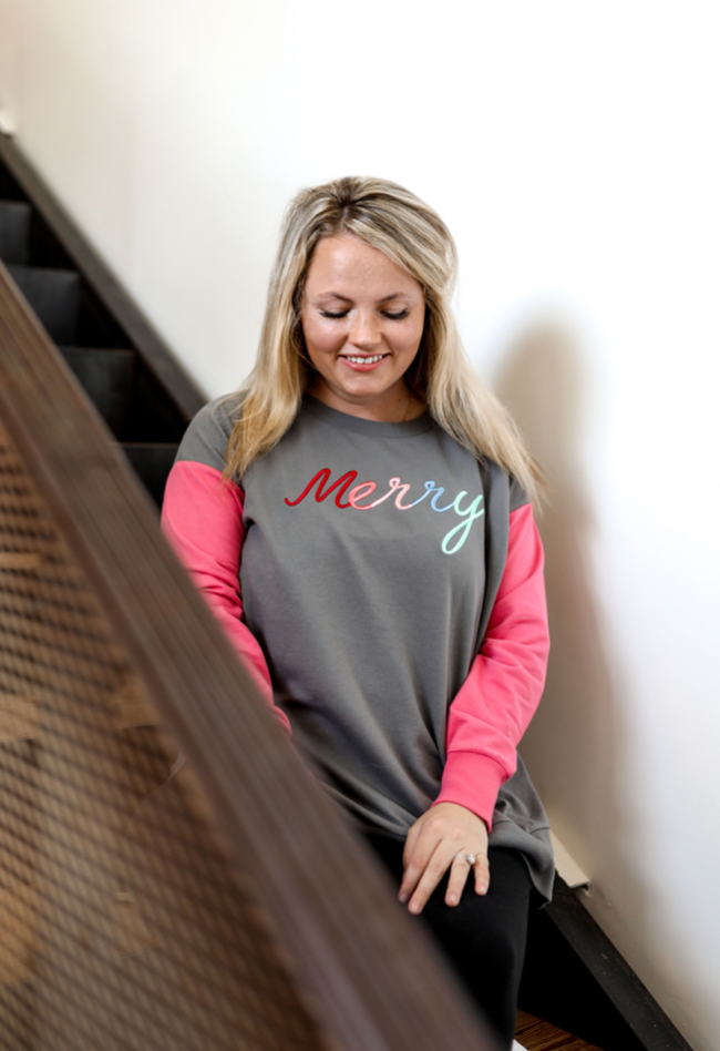 3D Embroidery Merry (Grey/Vintage Red) - Light Weight Color Block Sweatshirt