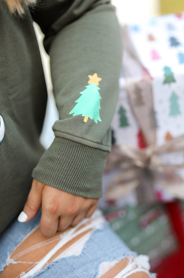 Believe In The Magic (Olive) - Acid Wash Sweatshirt / Crew