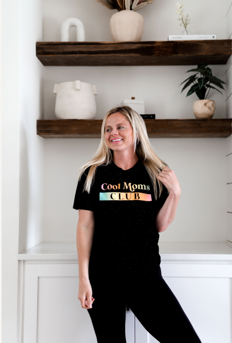 Cool Moms Club (Black Fleck) - Short Sleeve / Crew